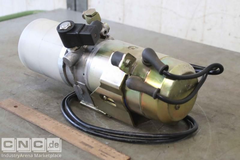 Hydraulic pump for electric forklift 24 V Bosch Jungheinrich 0542 015 145   EJE-KmS