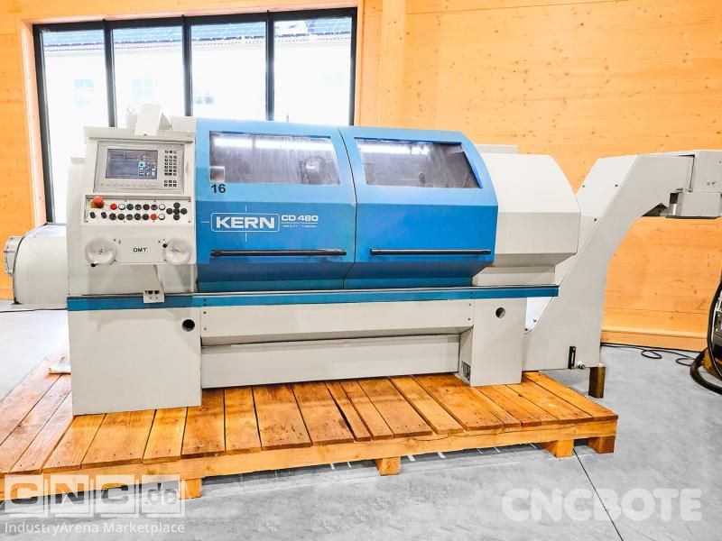 DMT Kern CD480 Zyklendrehmaschine