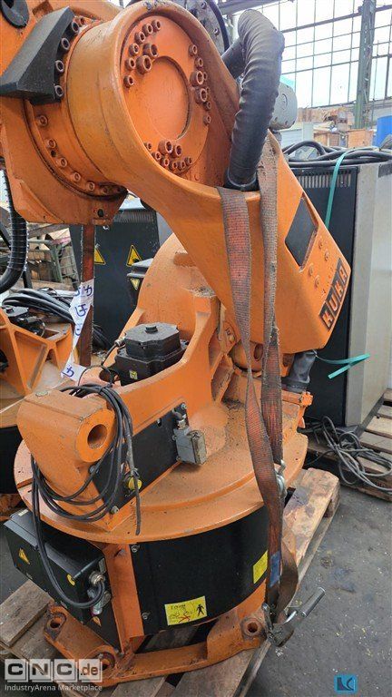 Industrial robots for general industrial applications  KUKA KR45/2F