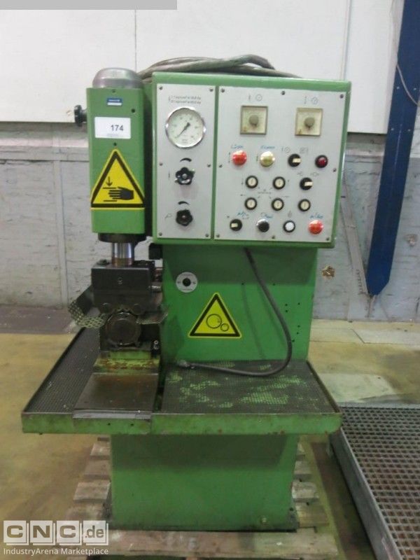 HEGENSCHEIDT 7489