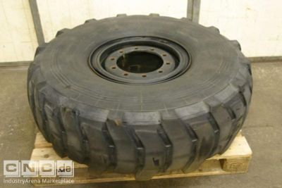 Tire with rim Michelin 16.00R20