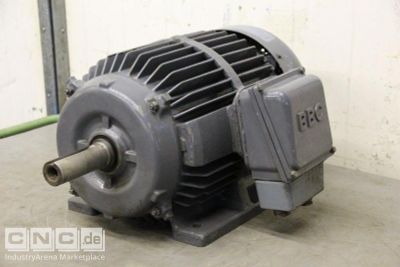 Elektromotor 4/12 kW 980/1470 U/min BBC vQUX160L6-4AI