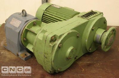 regelbarer Getriebemotor 5,5 kW 15-90 U/min SEW EURODRIVE R73 VU3 DV132S4