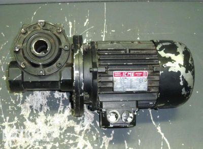 Getriebemotor 0,37 kW 98 U/min ICME T71B4