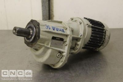 Getriebemotor 0,37 kW 13 U/min Lenze 7KC4-063H