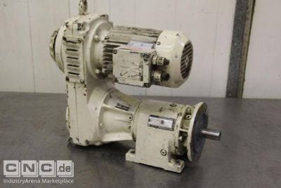 regelbarer Getriebemotor 0,55 kW 20-85 U/min SEW Eurodrive R40FV01