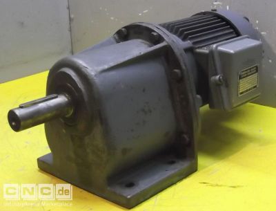 Getriebemotor 0,18 kW 19 U/min Bauer DK 881AVZ/200