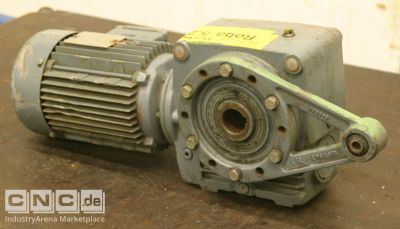 Getriebemotor 0,37 kW 15 U/min SEW EURODRIVE SA52T DT80M4