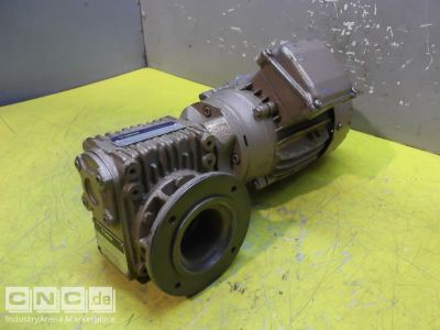 Getriebemotor 0,37 kW 92 U/min Lenze D71L4