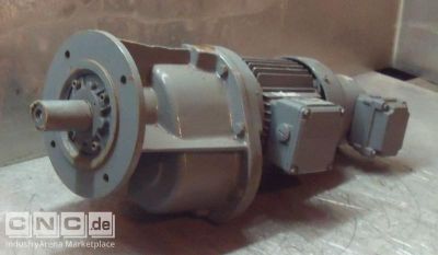 Getriebemotor 0,75 kW 36,5 U/min BAUER G22-20/DK 84-200L