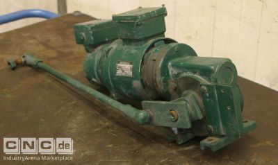 Getriebemotor 0,37 kW 100 U/min BAUER D77R