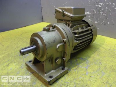 Getriebemotor 0,11/0,15 kW 61/122 U/min Bockwoldt CB00-63K/4/2DP