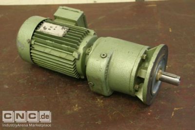 Getriebemotor 0,75 kW 178 U/min SEW Eurodrive RF40DT80N4