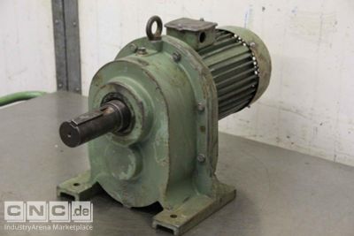 Getriebemotor 0,6 kW 16 U/min VEM Z4 KRA 100 2/8