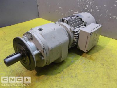 Getriebemotor 0,25 kW 25 U/min SEW Eurodrive RF43DT71C4BM