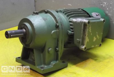 Getriebemotor 0,55 kW 56 U/min HEW G1-80L/6-B1.2