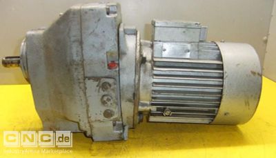 regelbarer Getriebemotor 1,1 kW 350-1700 U/min Stöber R45-0000