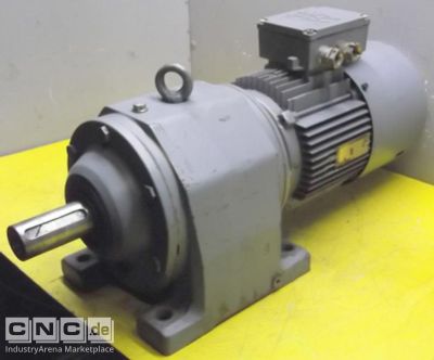 Getriebemotor 0,88/1,3 kW 21/41 U/min SEW Eurodrive R73WD90S-4