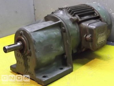 Getriebemotor 0,55/0,9 kW 127/254 U/min Bauer DP1841/146kX