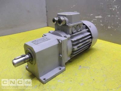 Getriebemotor 0,18 kW 174 U/min Lenze MDEMA1M063-32