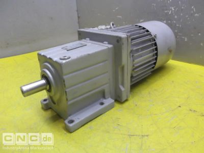 Getriebemotor 0,55 kW 852 U/min Lenze MDXMA42M071-31