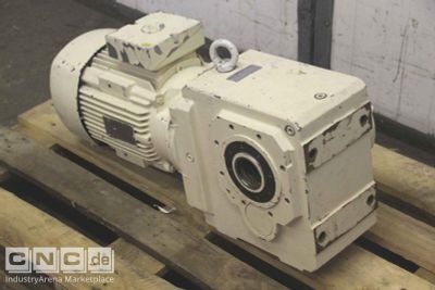 Getriebemotor 7,5 kW 50 U/min Stöber K713AGD0500D132M4