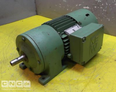 Getriebemotor 0,15 kW 42 U/min SEW EURODRIVE R30DT71C6B