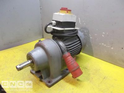 Getriebemotor 1,1 kW 65 U/min Nord SK25-90S/4