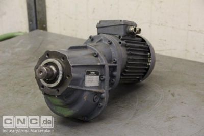 Getriebemotor 0,55 kW 10 U/min Lenze 8D4-998H