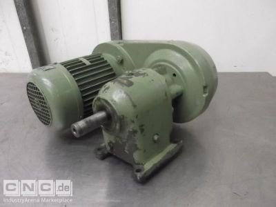 regelbarer Getriebemotor 0,75 kW 11,5-59 U/min Lenze 155-ZNA0-80-4