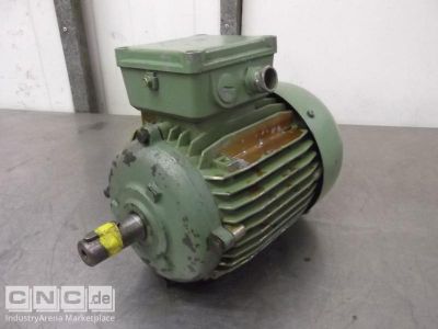 Elektromotor 0,95 kW 920 U/min HEW R-F80L/2