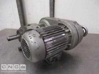 regelbarer Getriebemotor 0,75 kW 18-88 U/min Lenze 11-232-13-05-2