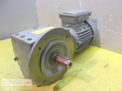 Getriebemotor 0,37/0,55 kW 11,2/22,6 U/min Nord SK12063F-80L-8/4-TW