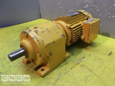 Getriebemotor 0,55 kW 62 U/min SEW EURODRIVE R43DT80K4