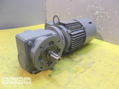 Getriebemotor 0,37 kW 105 U/min SEW Eurodrive SF32 DT71D4BMG