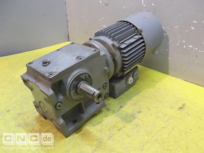 Getriebemotor 0,37 kW 136 U/min SEW EURODRIVE S40DT71D-4B