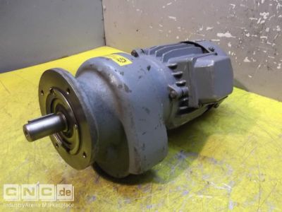 Getriebemotor 0,37 kW 107 U/min Nord SK01-71L-4