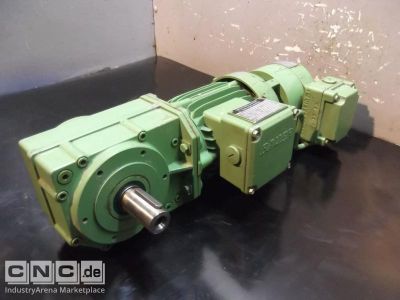 Getriebemotor 0,25 kW 31,5 U/min Bauer SG2-11/DK64-163L