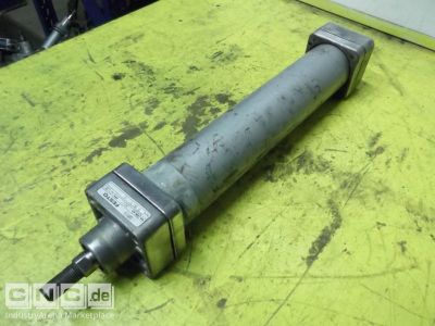 Pneumatic cylinder Festo DN-63-300-PPV