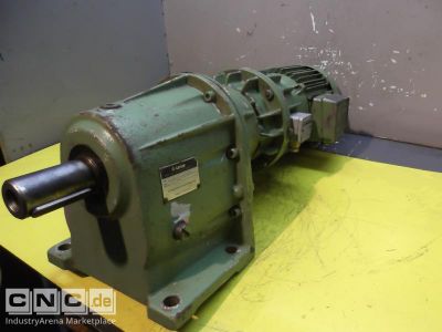 Getriebemotor 1,1 kW 70 U/min Hanning / Lenze 12 602 16 11