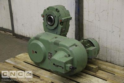 regelbarer Getriebemotor 4 kW 7,4-42,3 U/min Lenze 275-HD-283-112-4