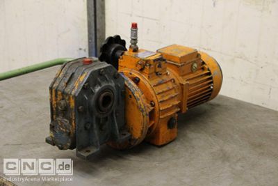 regelbarer Getriebemotor 0,75 kW 190-1000 U/min MOTOVARIO TKF/10