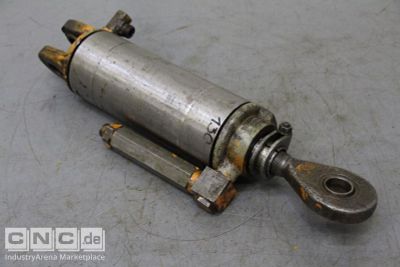 Hydraulic cylinder unbekannt Hub 130 mm