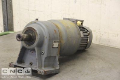 Getriebemotor 0,75 kW 22 U/min Nord SK30 IEC80