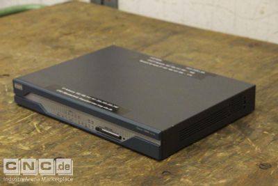 Router Cisco 1812/K9 V07