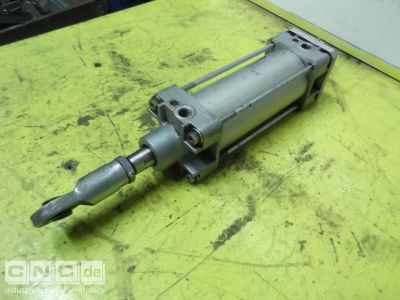 Pneumatic cylinder Mecman 166-70  Hub 160 mm