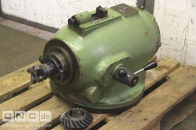 Universal milling head TOS TOS FB25-V