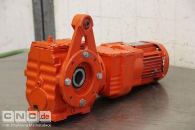 Getriebemotor 0,12 kW 4,7 U/min SEW-Eurodrive SA47/T R17 DR63S4/TF