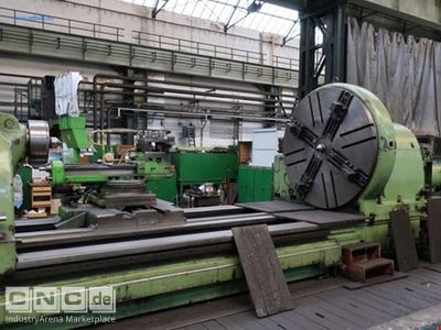 1 - Skoda SR2000 sliding and screw-cutting Lathe