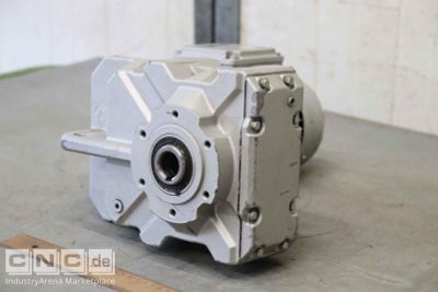 Getriebemotor 0,37 kW 43,5 U/min BAUER BF10-04/D07LA4